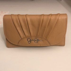 Jessica Simpson wallet